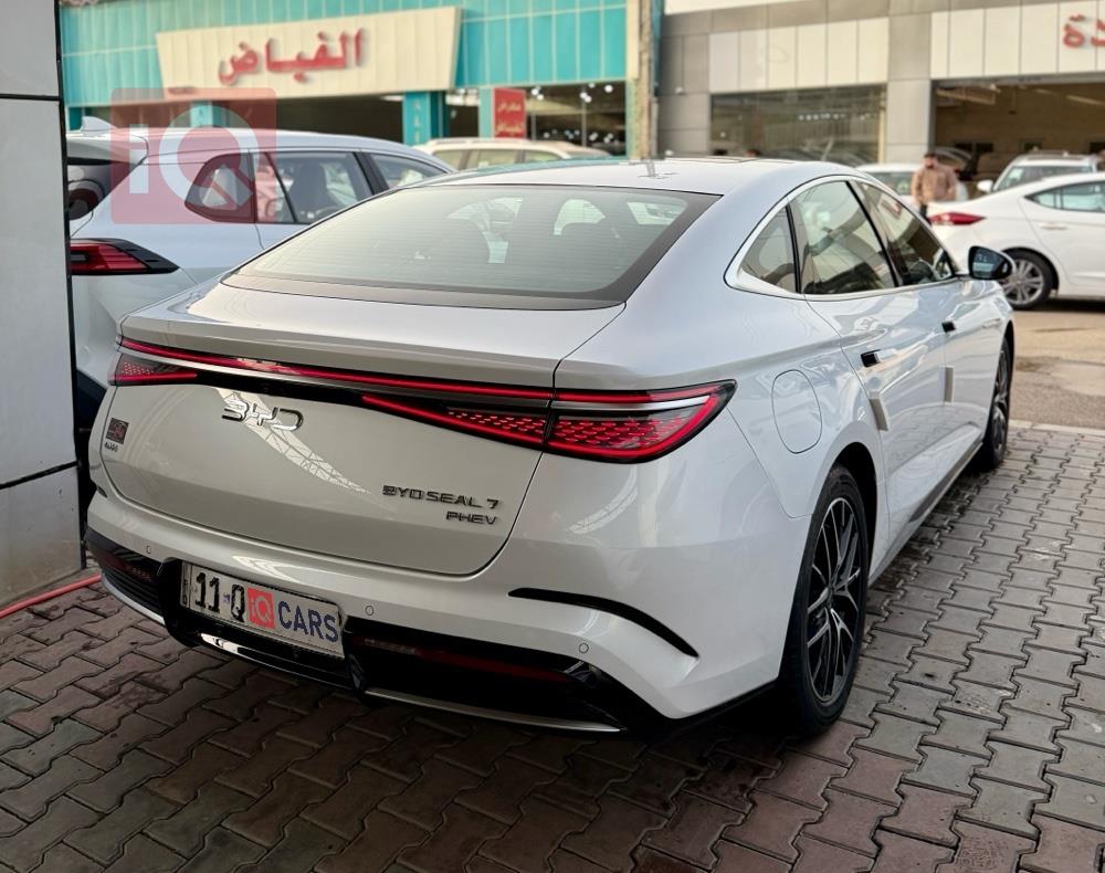 بي واي دي سيل 7